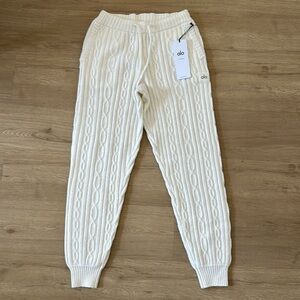Cable Knit Winter Bliss Pant